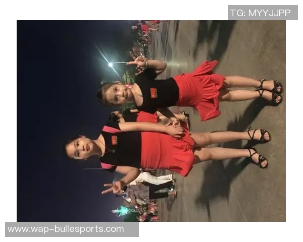 与杨芳畅谈王者荣耀的职业生涯与成长历程